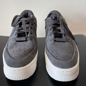 Nike Air Force 1 Sage Women's size 7.5 AR5339-001